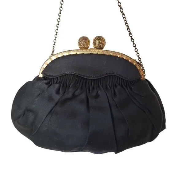 Vintage Black Kiss Lock Clasp Purse Hand Embroidered Rose Vines and Flowers - Picture 6 of 10